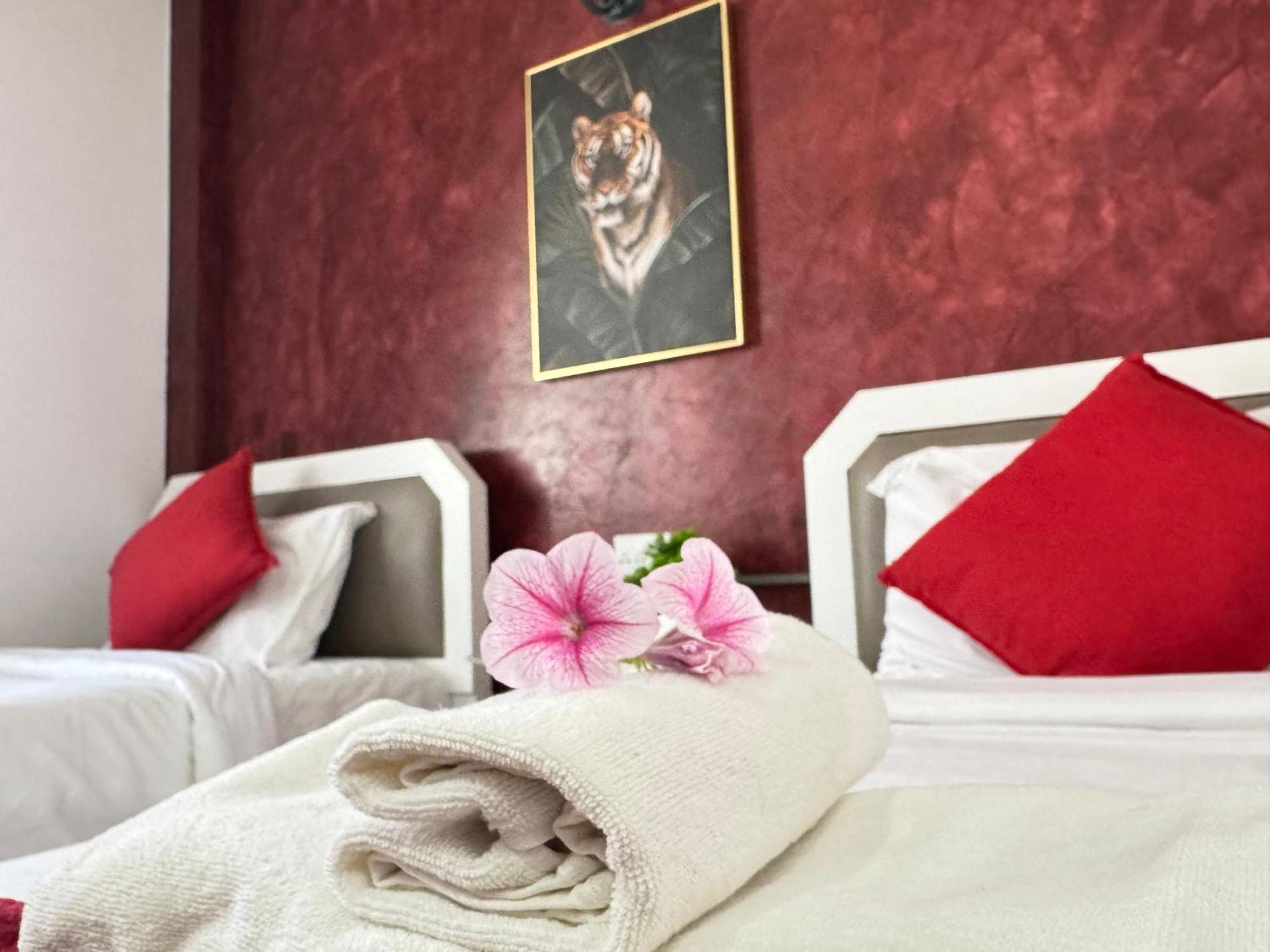 Venice Hotel Hua Hin Exterior photo
