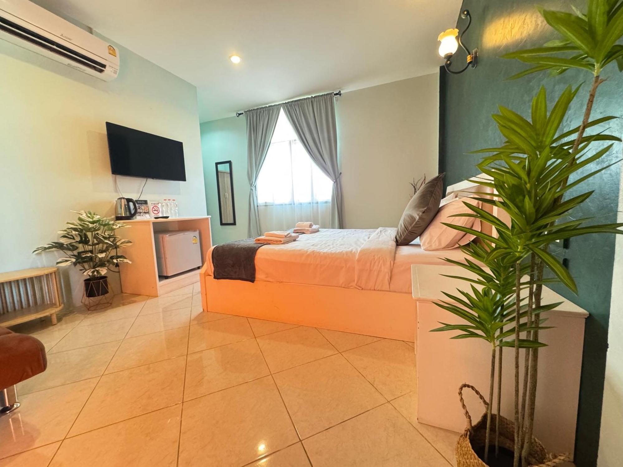 Venice Hotel Hua Hin Exterior photo